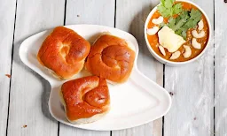 Grace Pav Bhaji - Logo