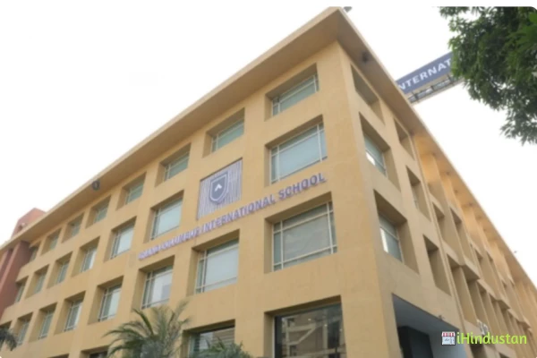 Grand Columbus International School - Logo