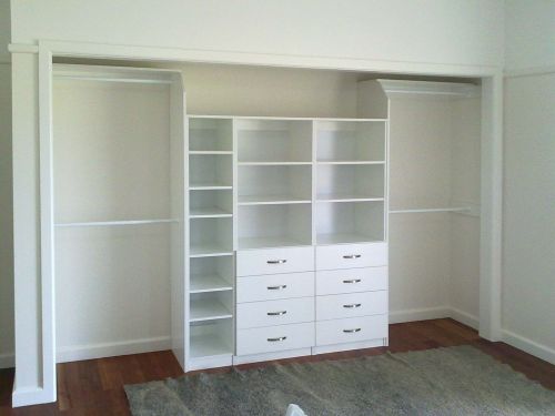 Great Lakes Wardrobes & Shower Screens - Logo
