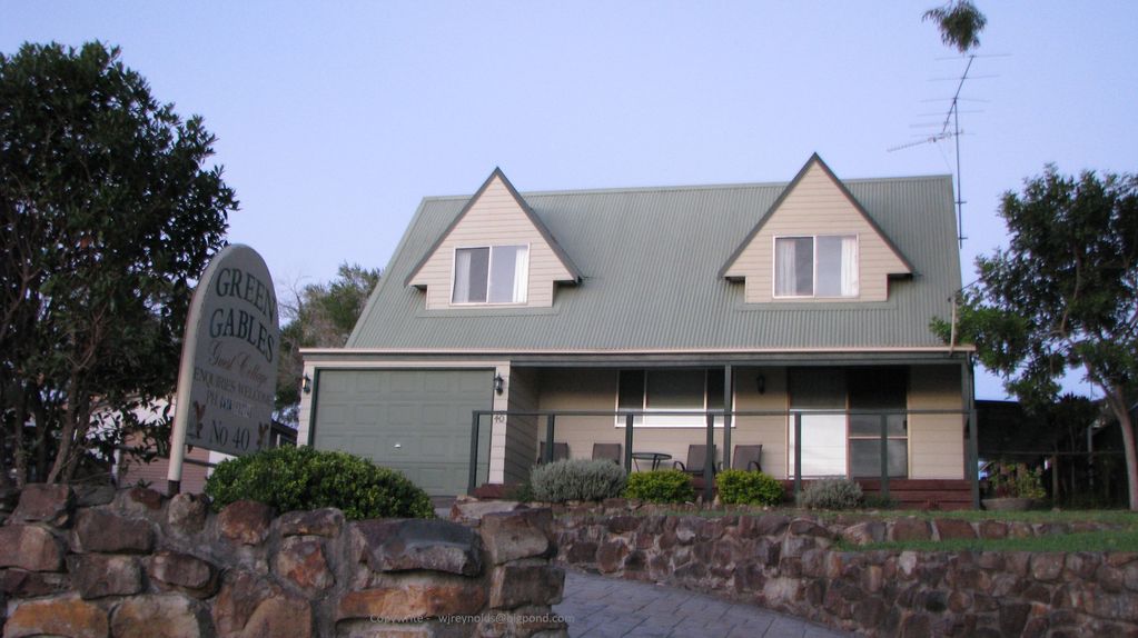 Green Gables Guest Cottage - Logo