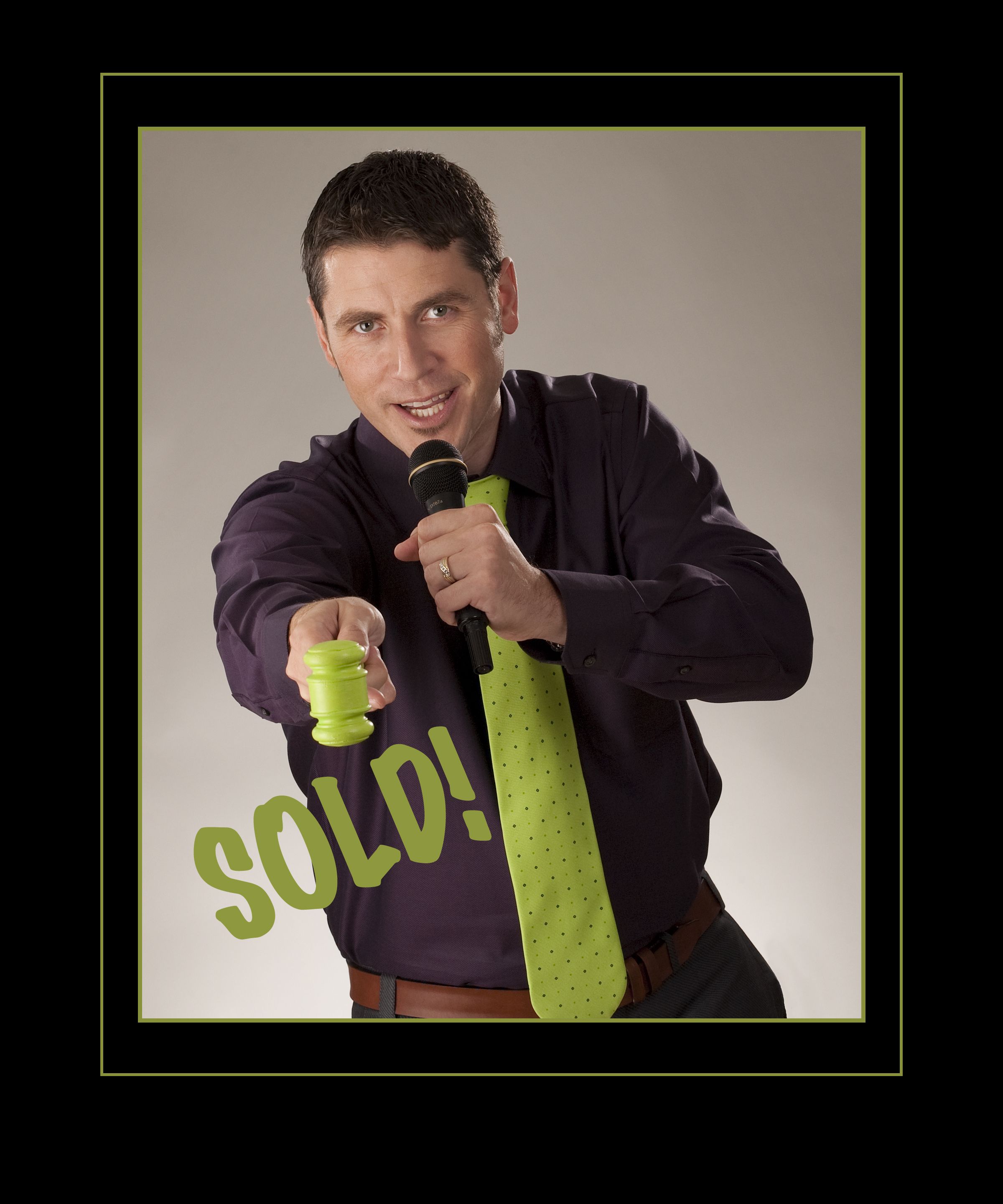 Green Gavel Auctioneer - Logo