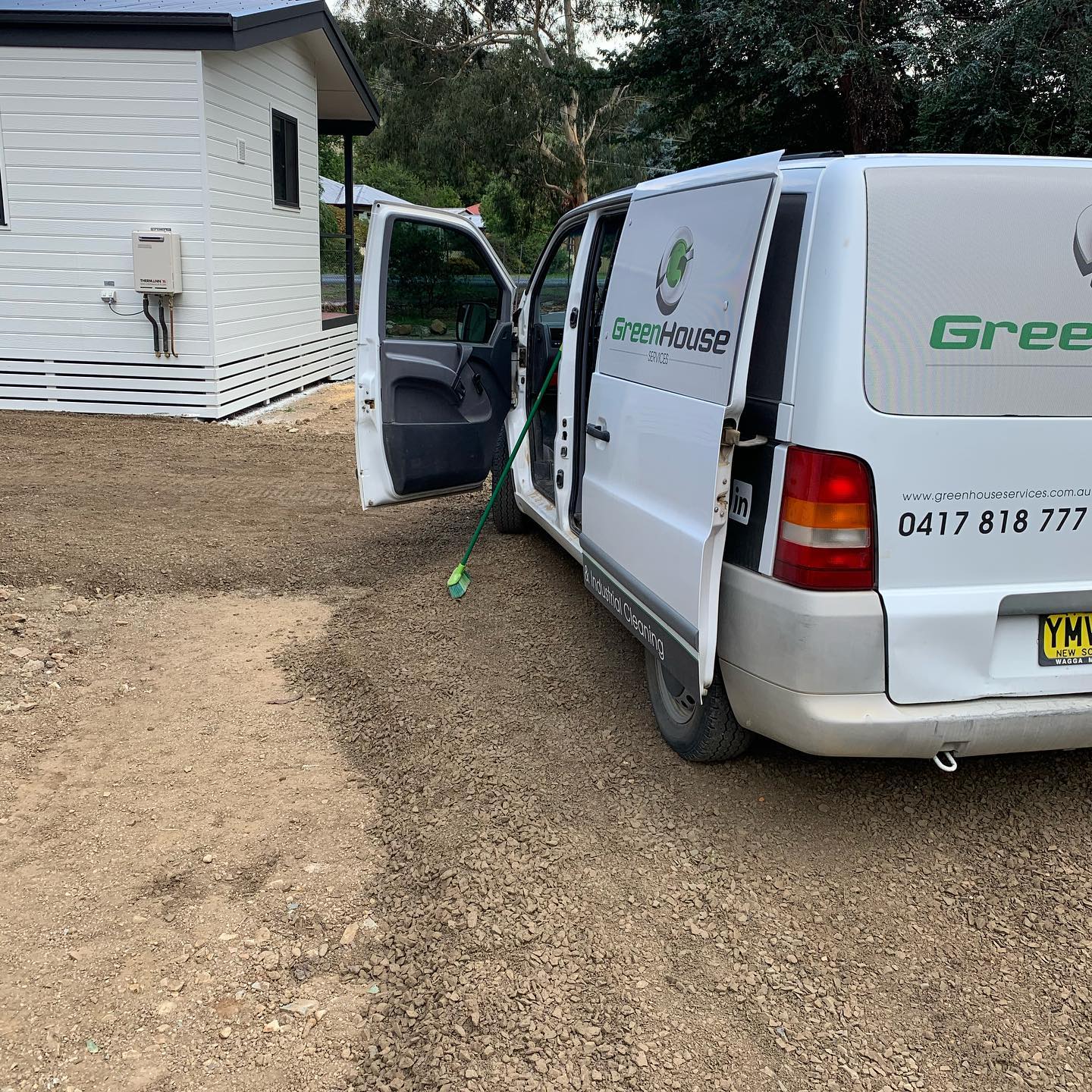 Green House Services - Logo