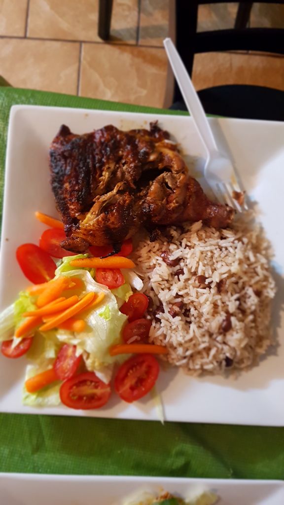 Grillade Haitienne - Logo