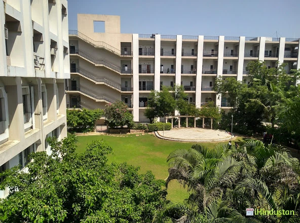 Gujarat Law Society GLS University - Logo