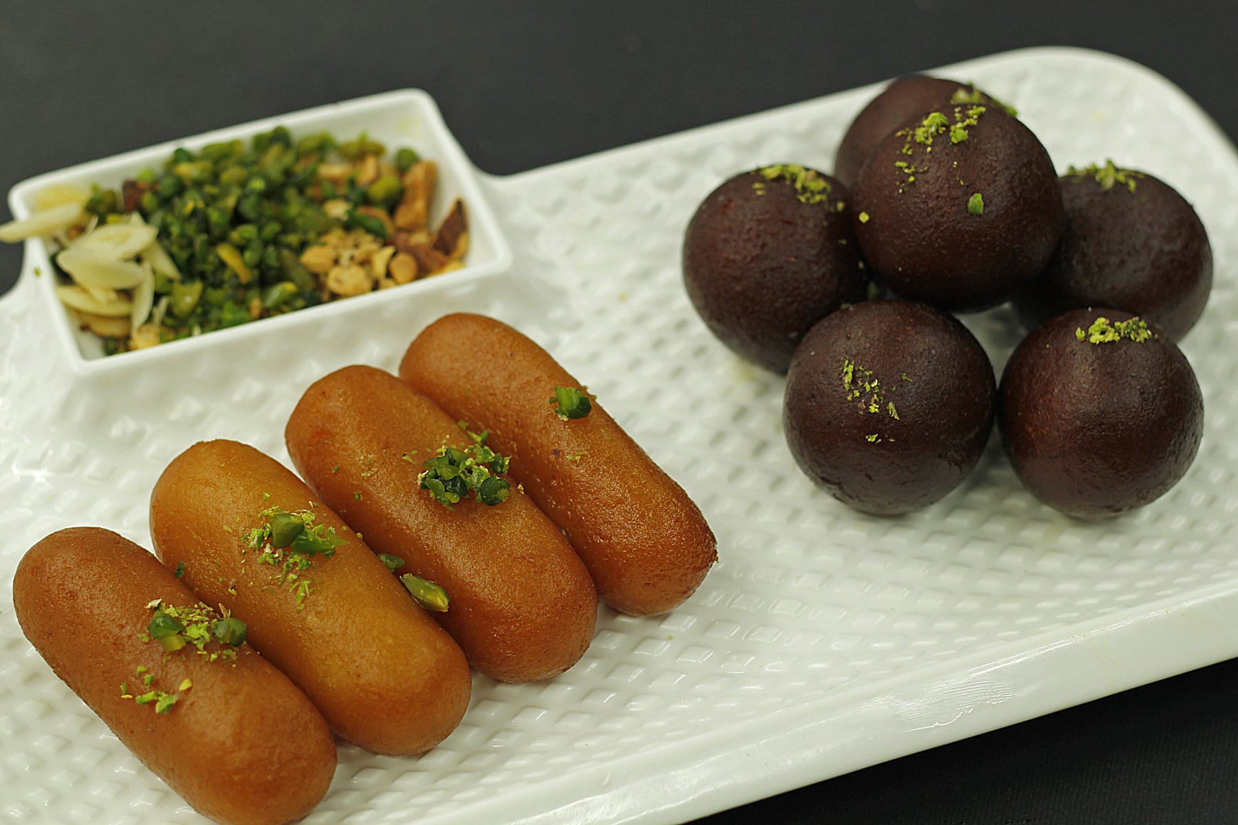 Gulgula Jalebi And Juice Center - Logo