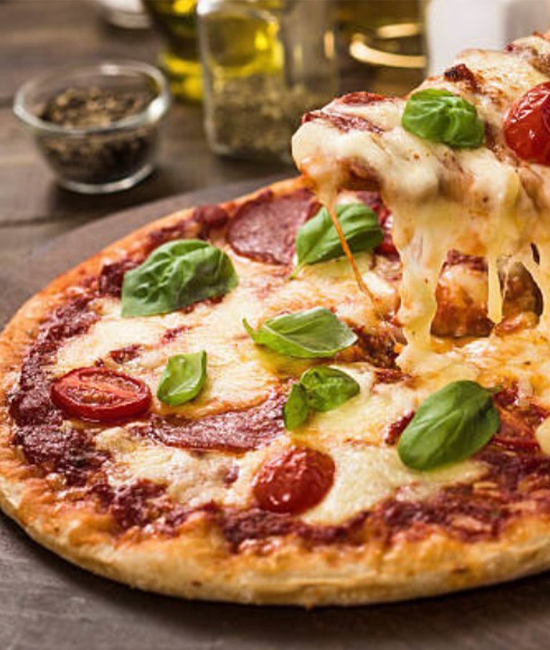 Gulu Pizza King - Logo