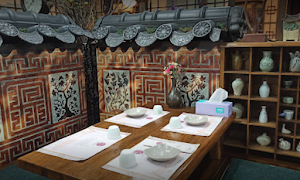 Gung -The Palace - Cover photo