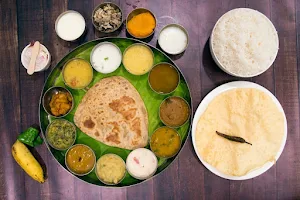 Gurudev Dutta Snacks Centre - Cover photo
