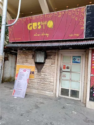 Gusto Pizza - Logo