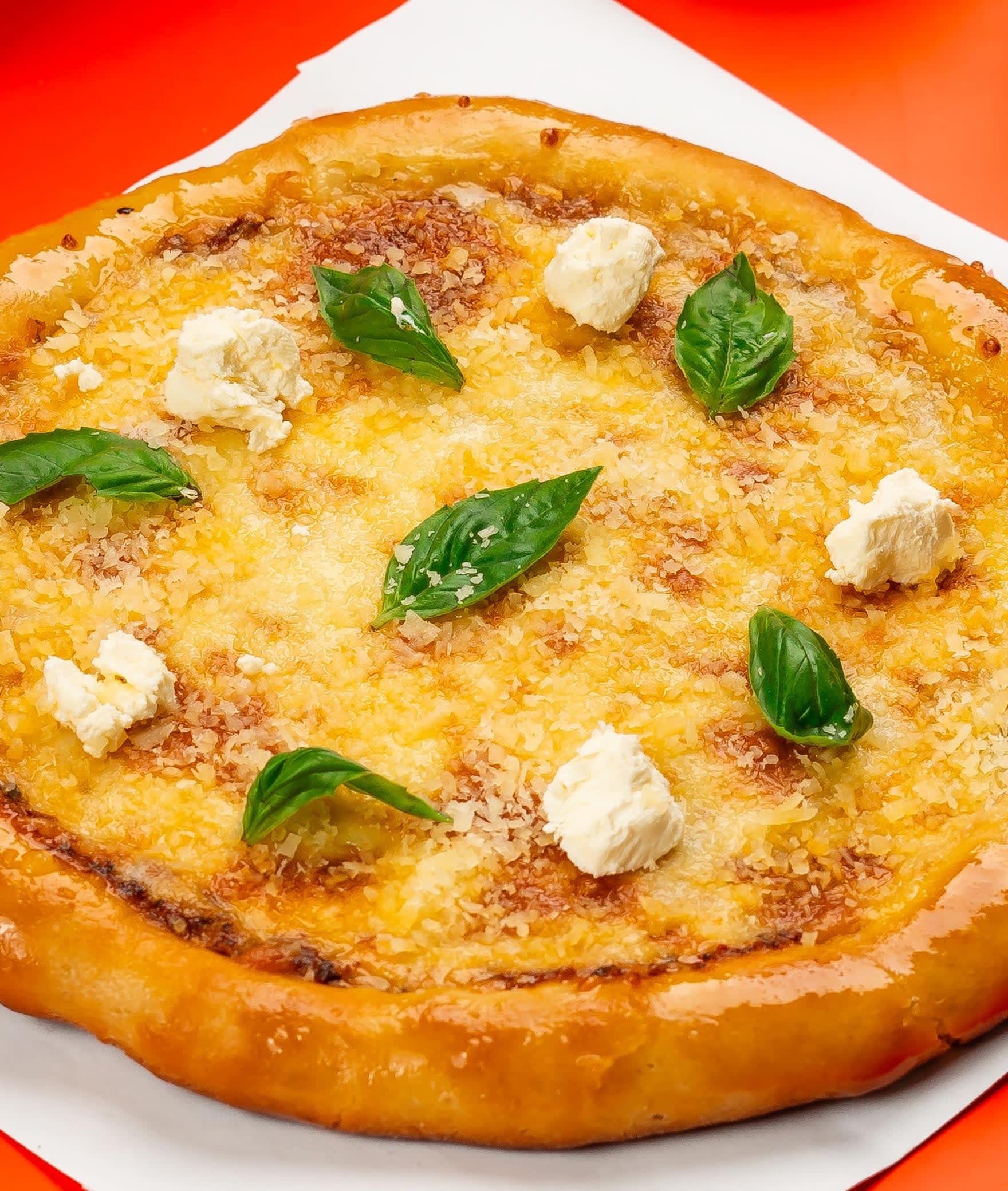 Gusteaus Pizza - Logo