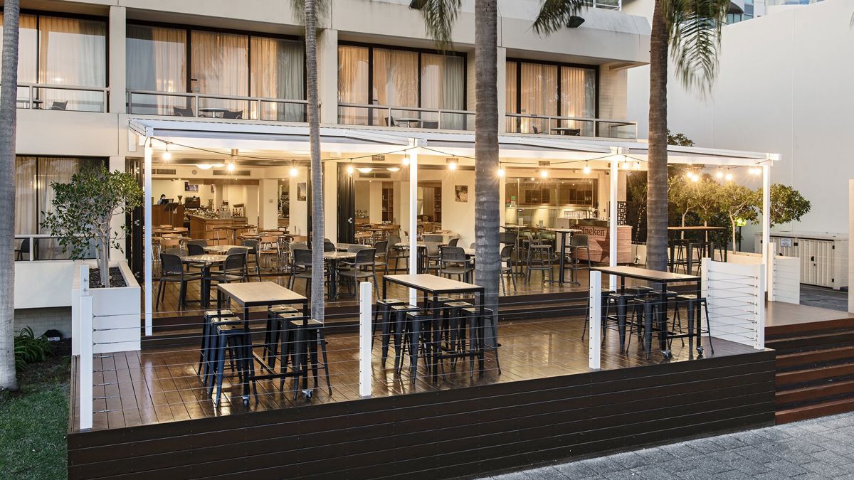 Gusti Restaurant @ Crowne Plaza Perth - Logo