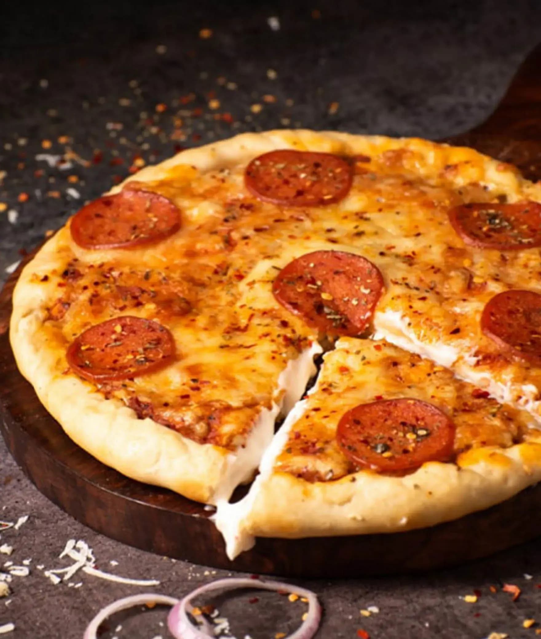 Gusto pizza - Logo