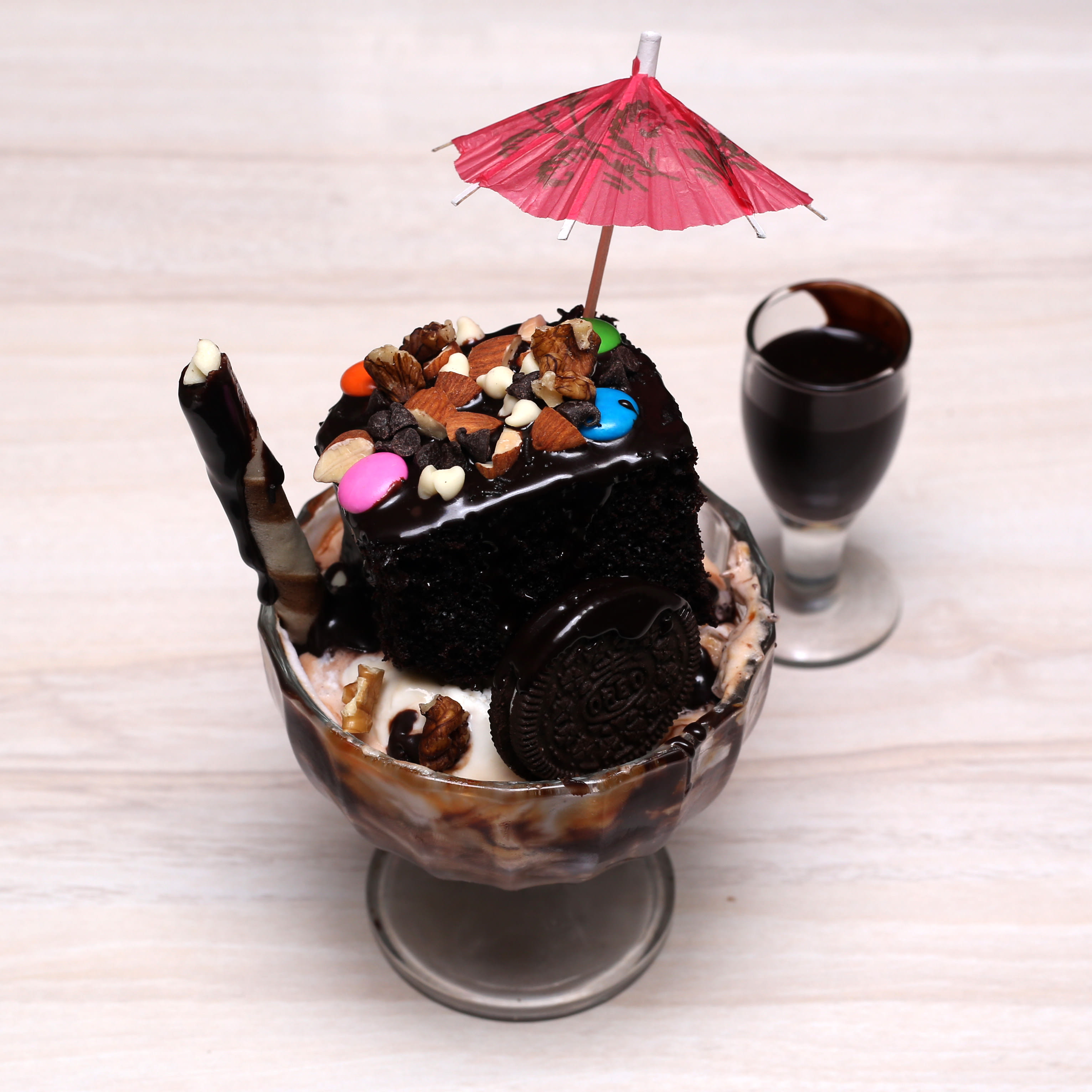 Habitz Ice Cream Parlour - Logo