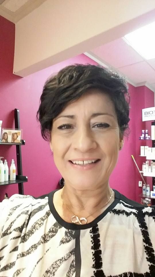 Hair By Marlene - Logo