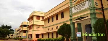 Hajee Karutha Rowther Howdia College - Logo