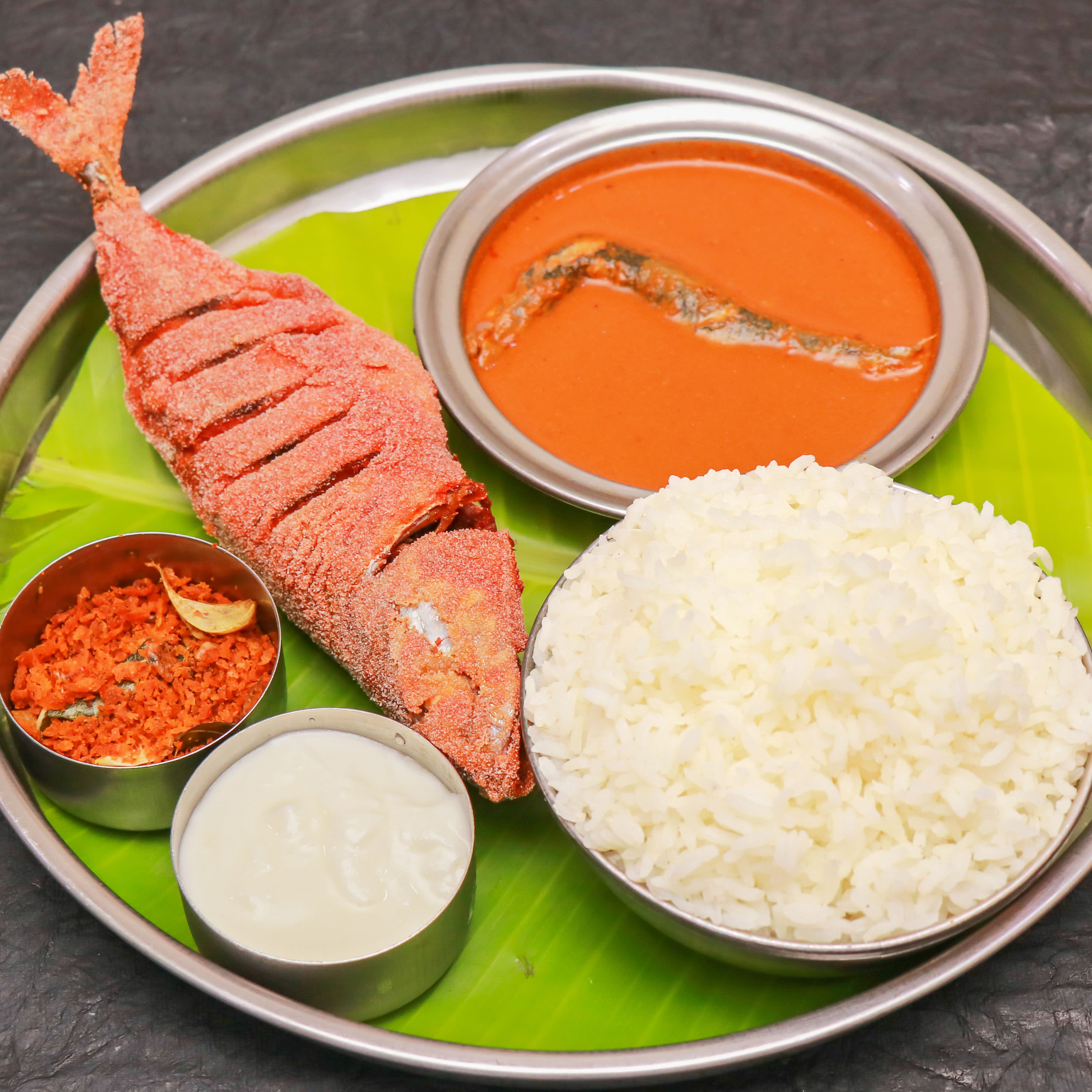 Halli Mane Donne Biriyani - Logo