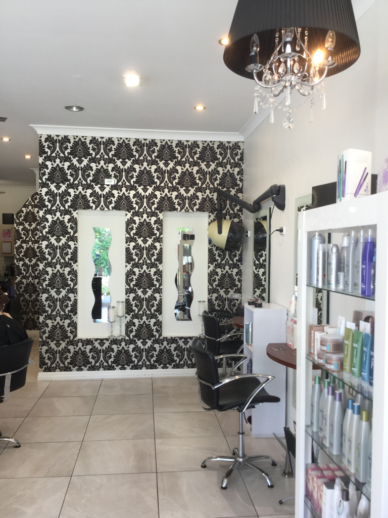 Halo Hair & Beauty Salon - Logo
