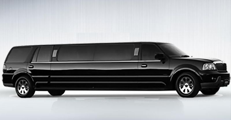 Hamilton Airport Town Car limousine Taxi - Cover photo