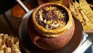 Handi Biryani - Logo