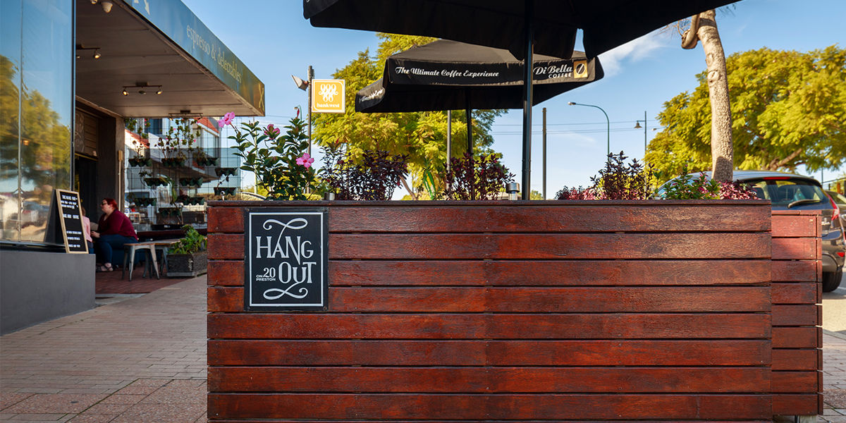 Hangout on Preston - Logo