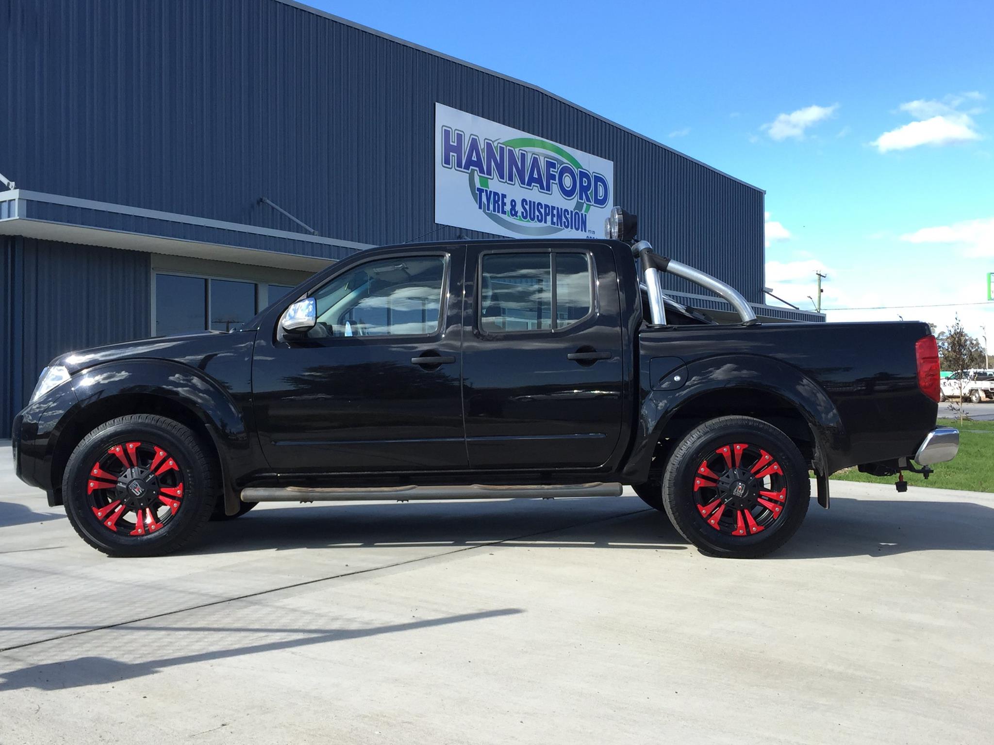 Hannaford Tyre & Suspension - Logo