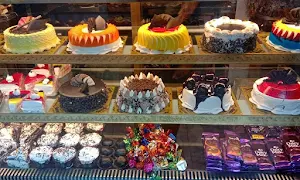 Happiness Box - Cakes And More - Logo