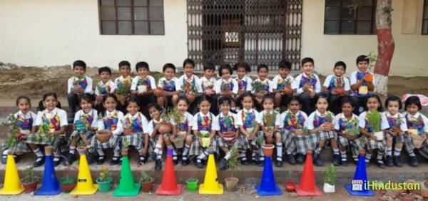 Happy Model School - Logo