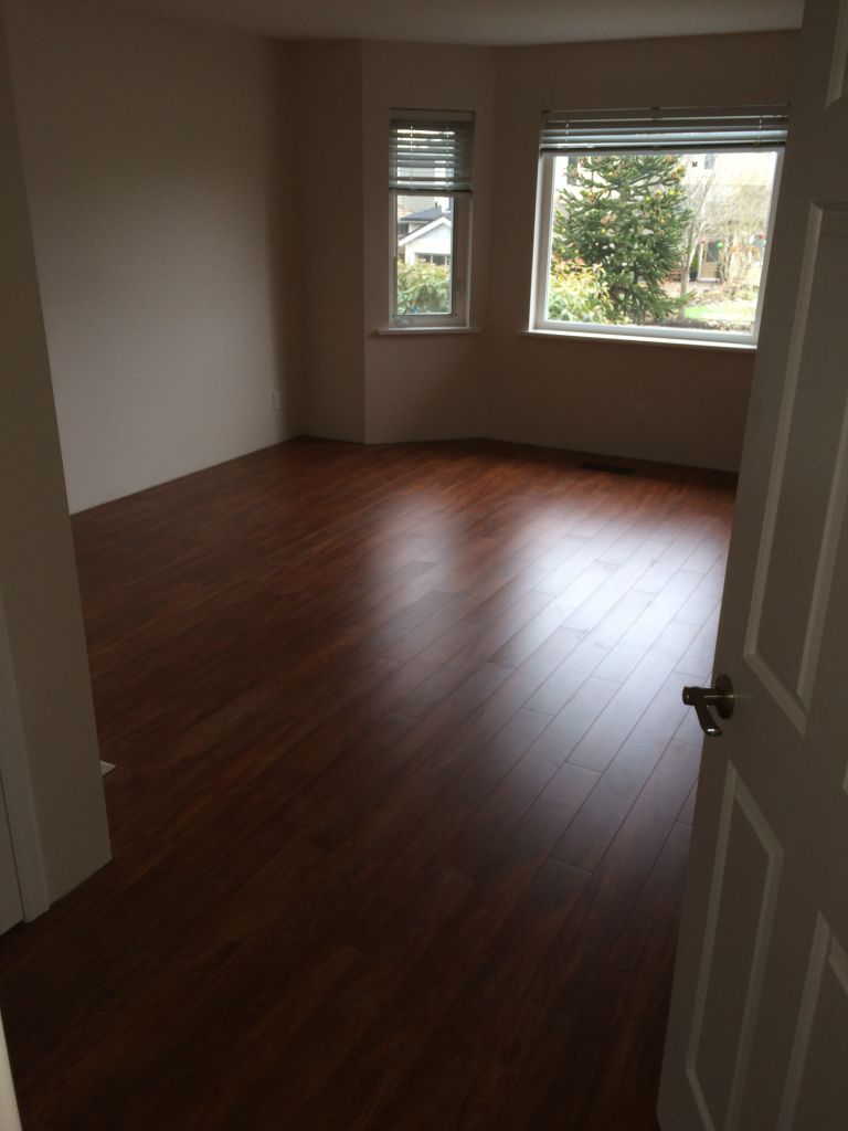 Hardwoodies Flooring - Logo