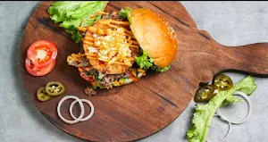 Hardyz Burger - Logo