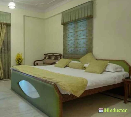 Hari Mahal Palace Hotel - Logo