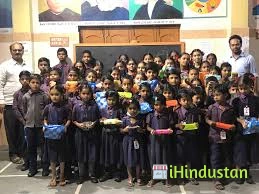 Harshini English Medium School - Logo
