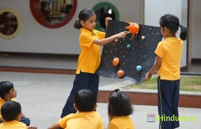 Harvest International School - Logo