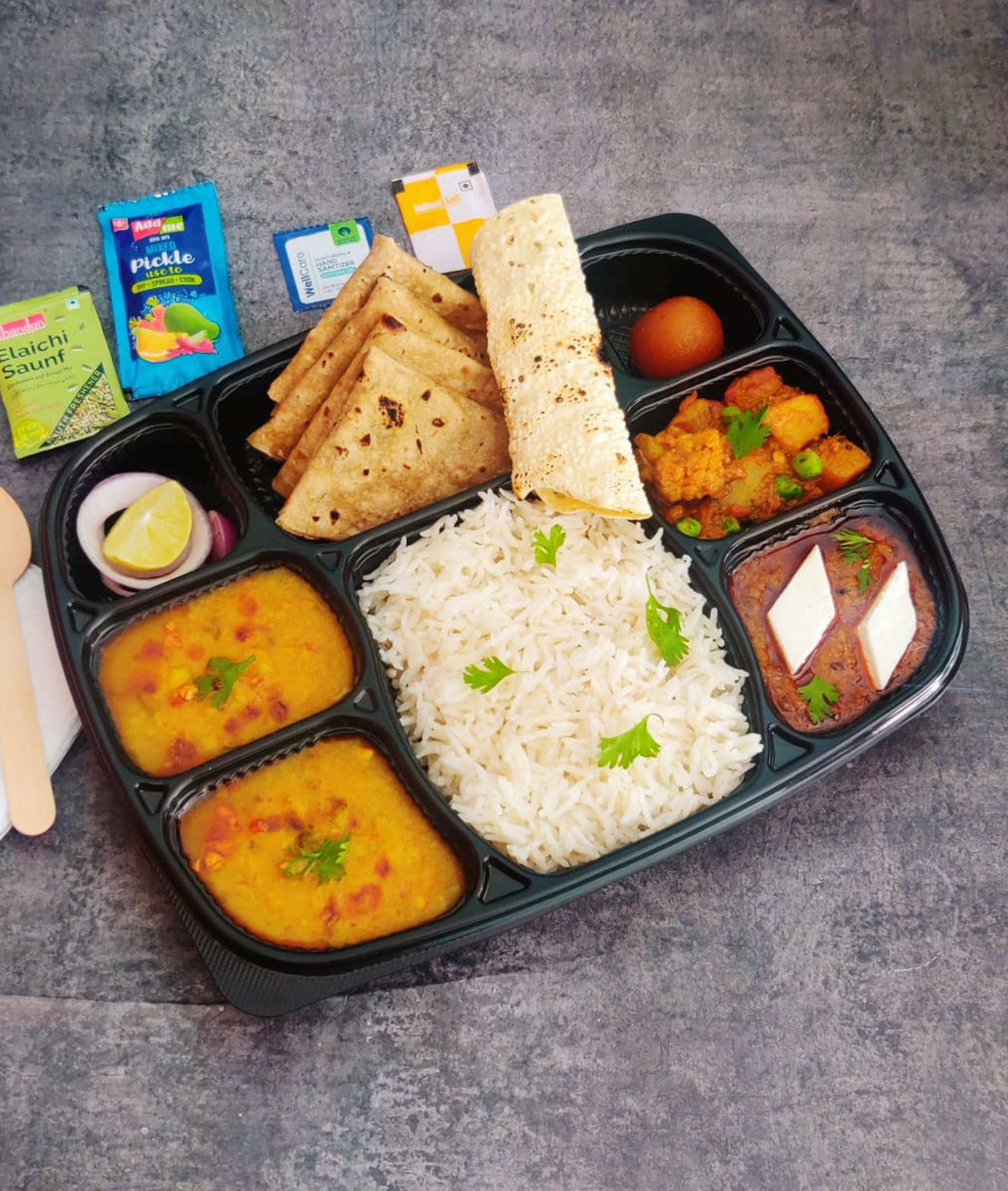Hashtag Thali - Logo