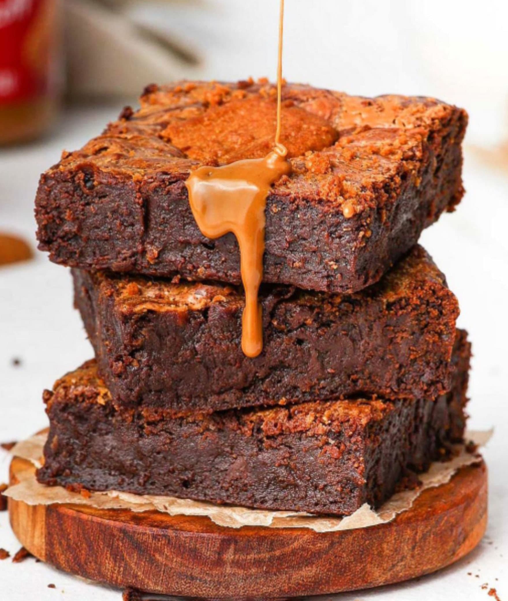 HAZAEL BROWNIES - Logo