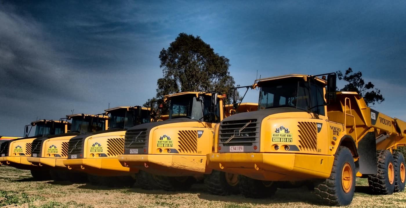 Heavy Plant Hire - Logo