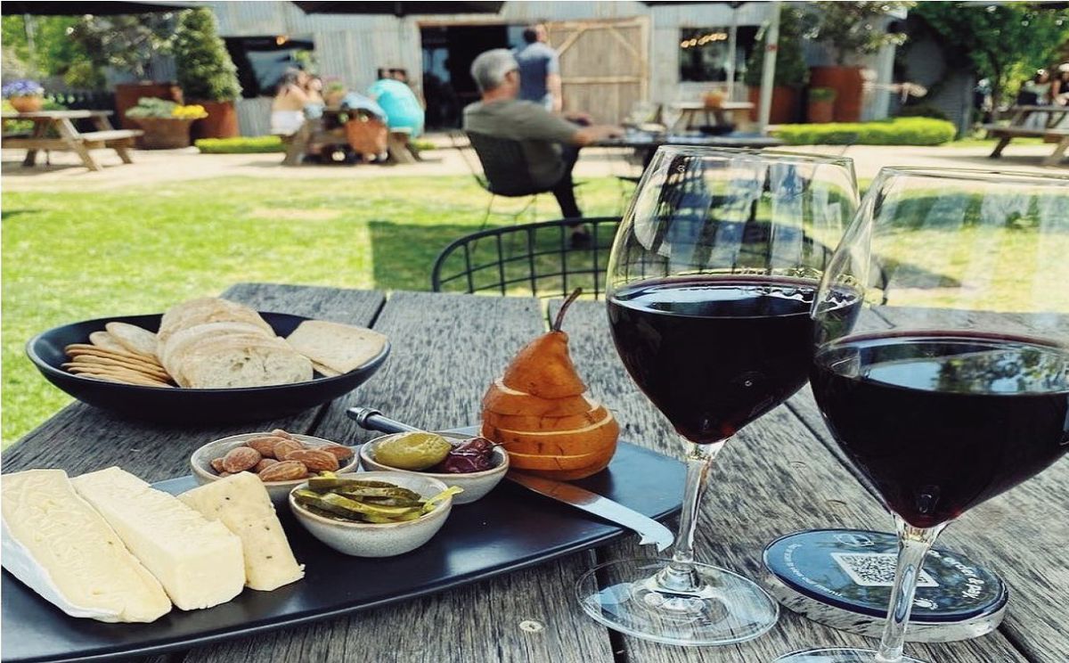 Heifer Station Wines - Logo