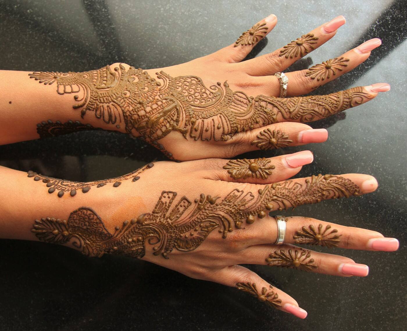 Henna by Khalida - Cover photo