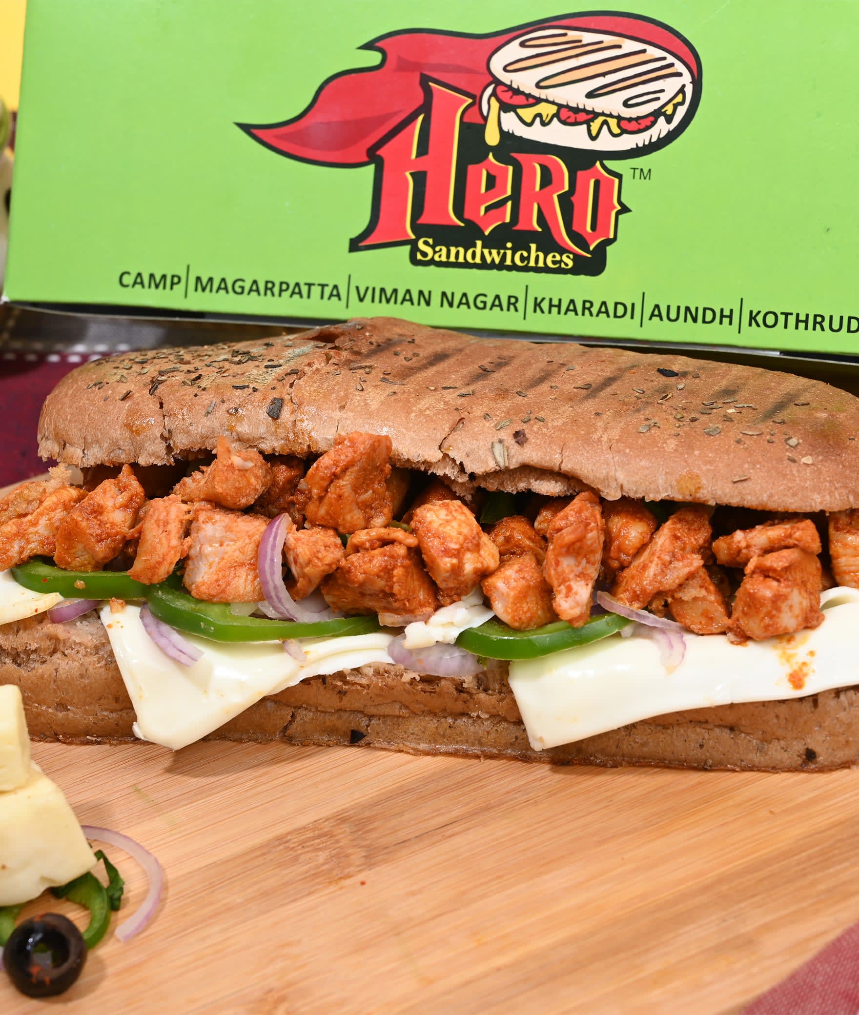 Hero Sandwich - Logo