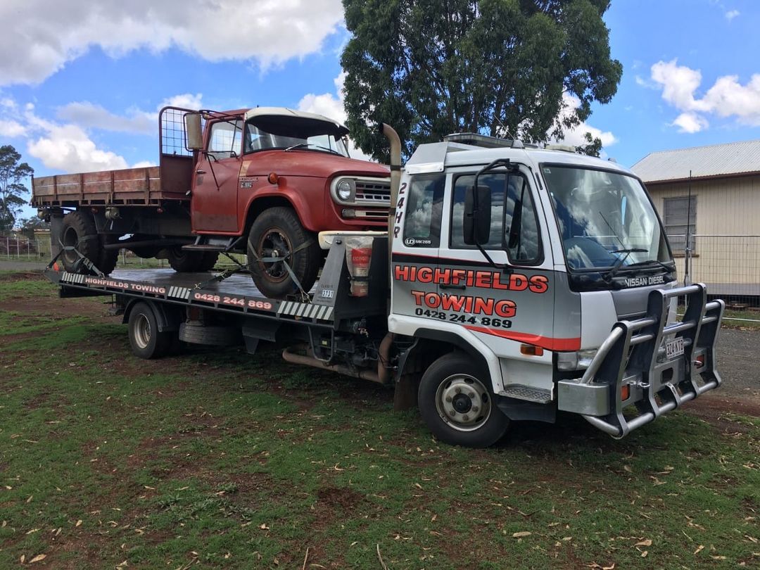 Highfields Towing - Logo