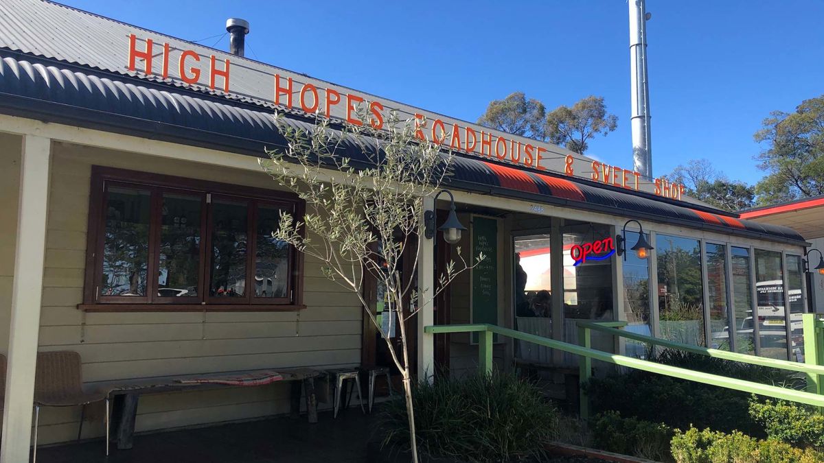 High Hopes Roadhouse - Logo