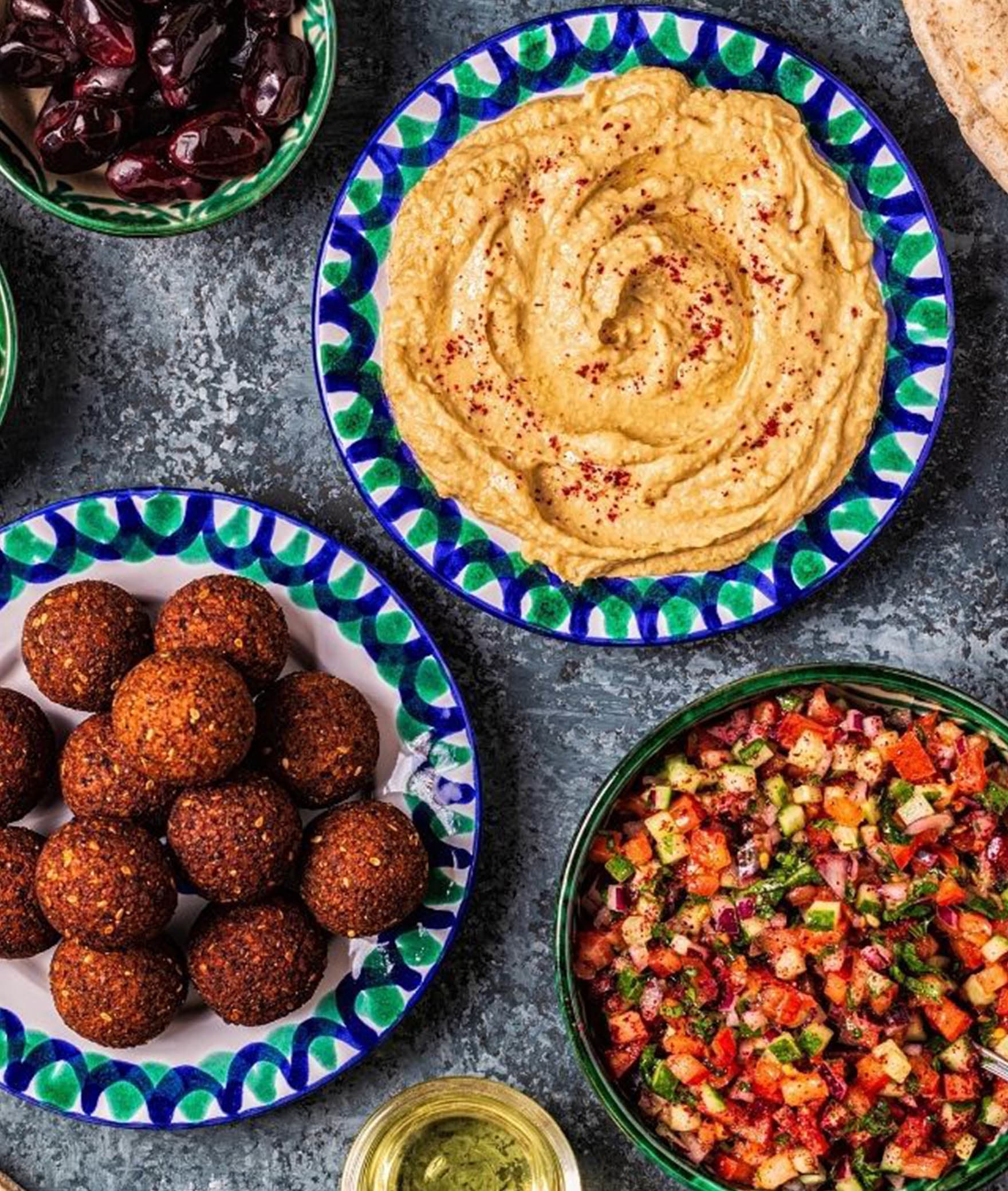 High On Hummus - Logo