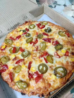 High Ultra Express Pizza - Cover photo