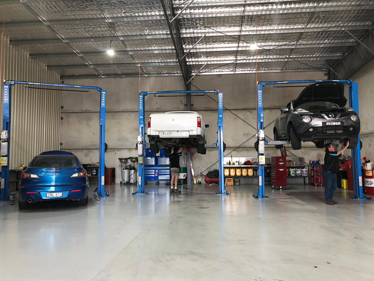 Highway Automotive - Logo