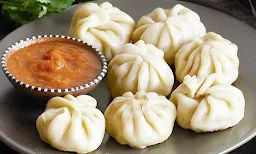 Himalayas Momos - Logo