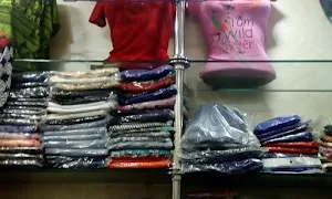 Himanya's Fashion Hub For Everyone - Logo