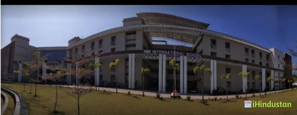 HIM International School - Logo