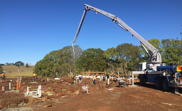 Hinterland Concrete Pumping - Logo
