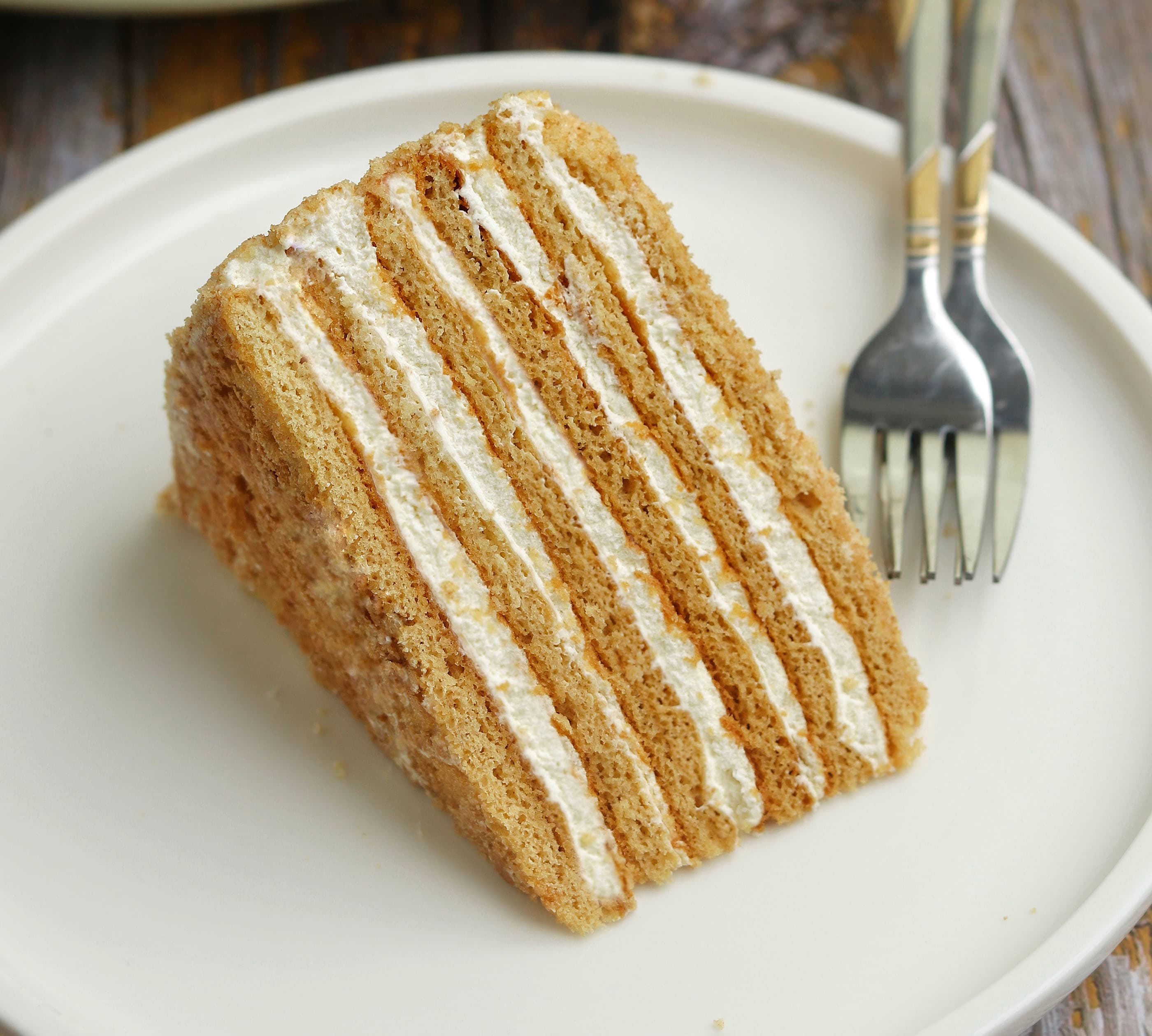 Hive Honey Cake - Logo