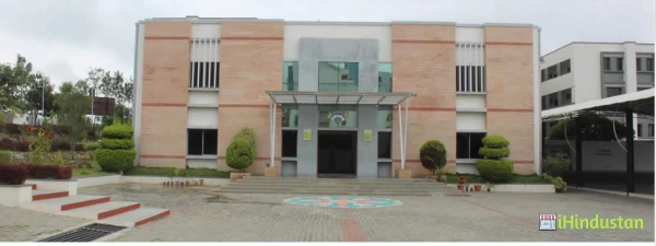 HKS International School - Logo