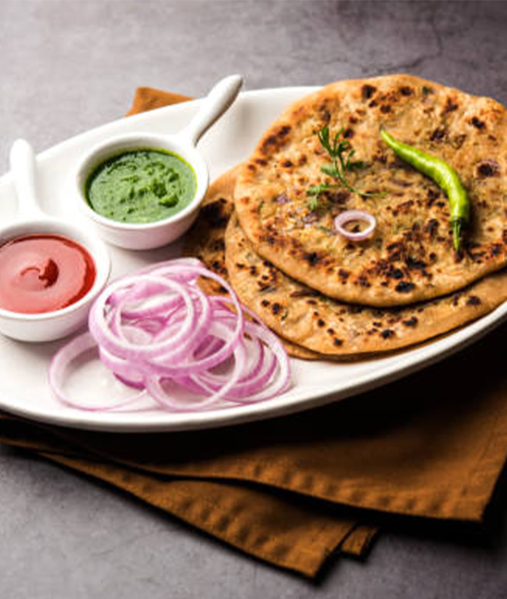 Home Made Paratha - Logo